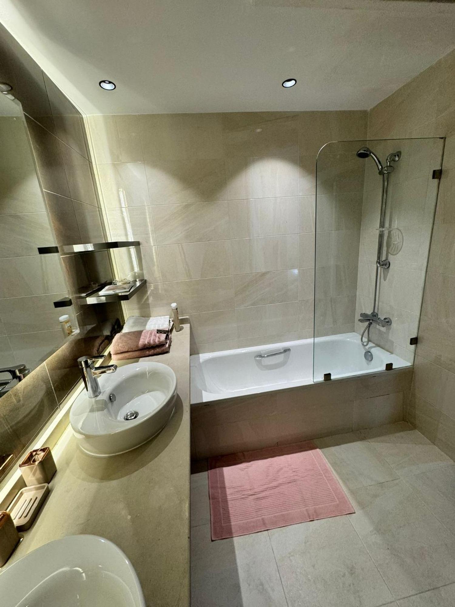 Hilton Penthouse 14 Apartamento Tánger