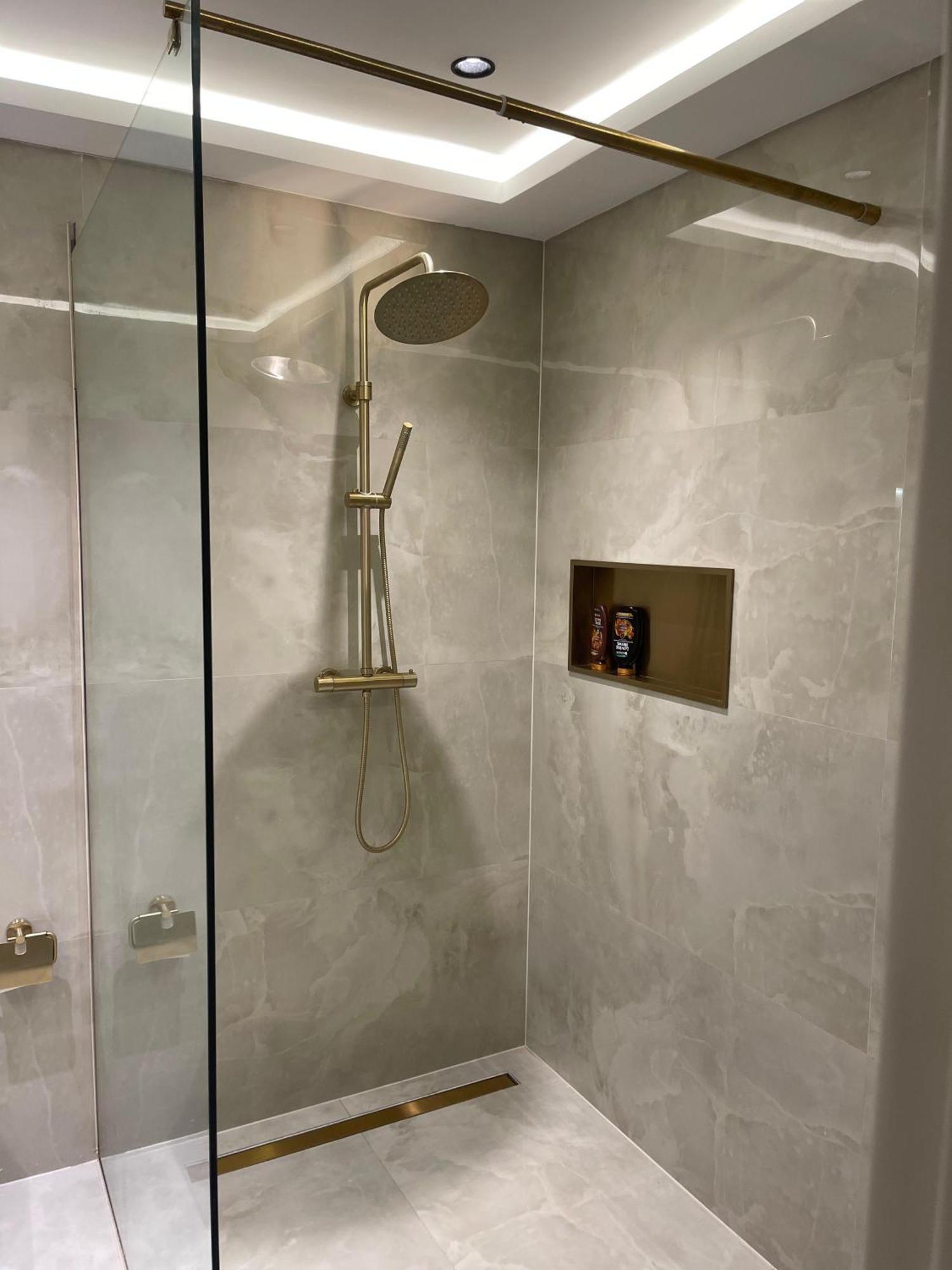Hilton Penthouse 14 Apartamento Tánger